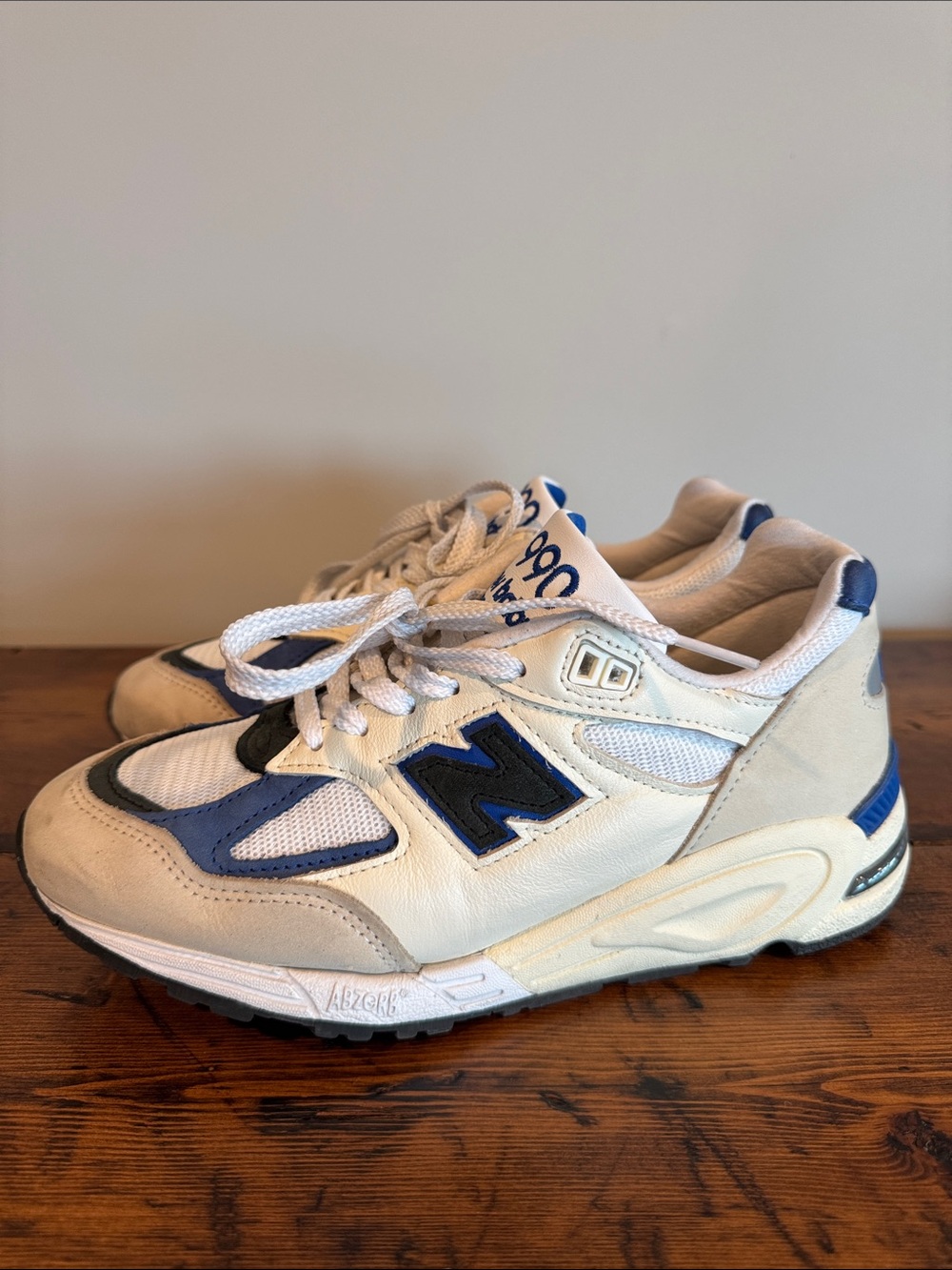 Rare New Balance 990v2 Made in America   Streetwear Sneakers Women’s Size 8